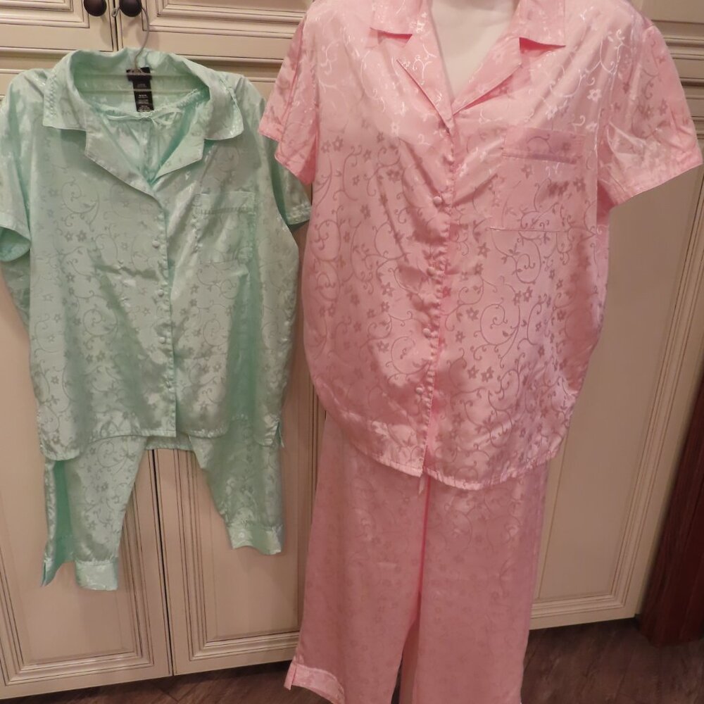 NEW 2 sets Secret Treasures Women Large Pajamas PJs Sleepwear Pink